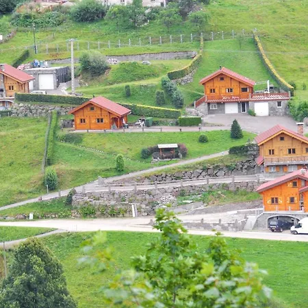 Chalet A Avec Terrasse Et Jardin Cloture *