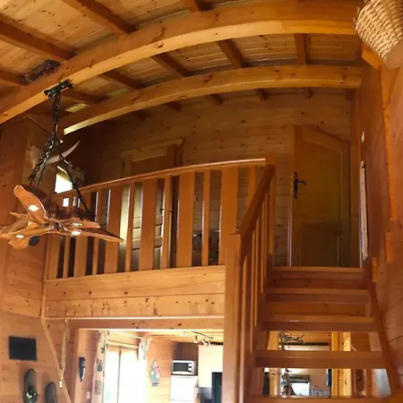 De 5 Avec Terrasse Amenagee Et Wifi A A 9 Km Des Pistes Chalet *